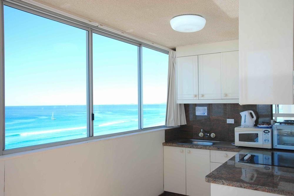 The Shore Apartments - Beachfront Gold Coast Kültér fotó