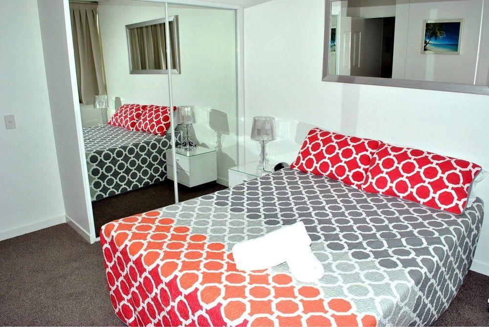 The Shore Apartments - Beachfront Gold Coast Kültér fotó