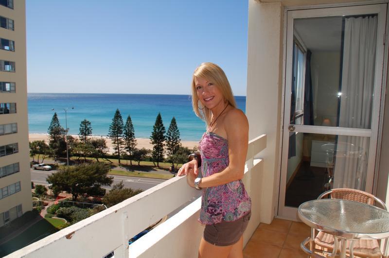 The Shore Apartments - Beachfront Gold Coast Kültér fotó