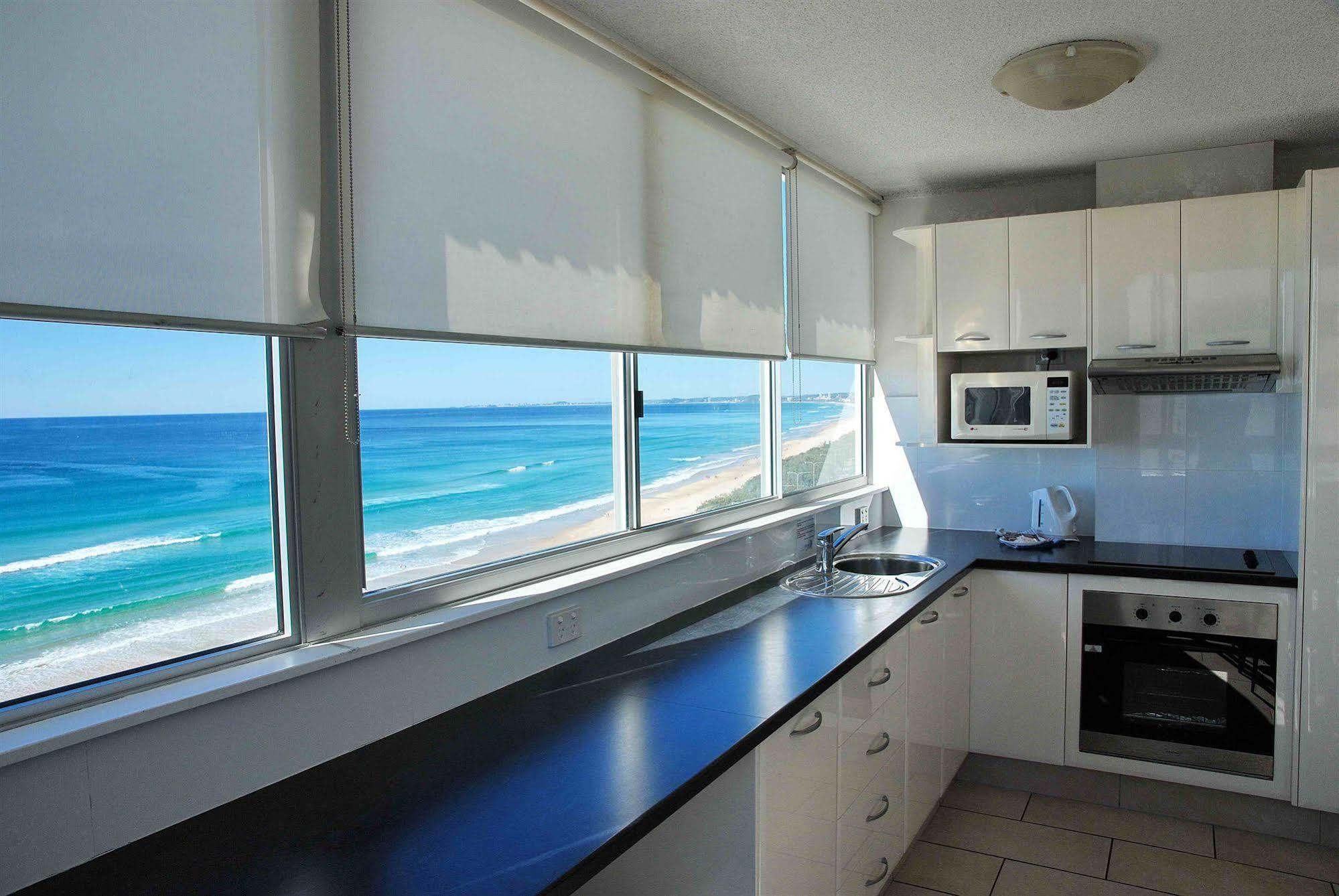 The Shore Apartments - Beachfront Gold Coast Kültér fotó