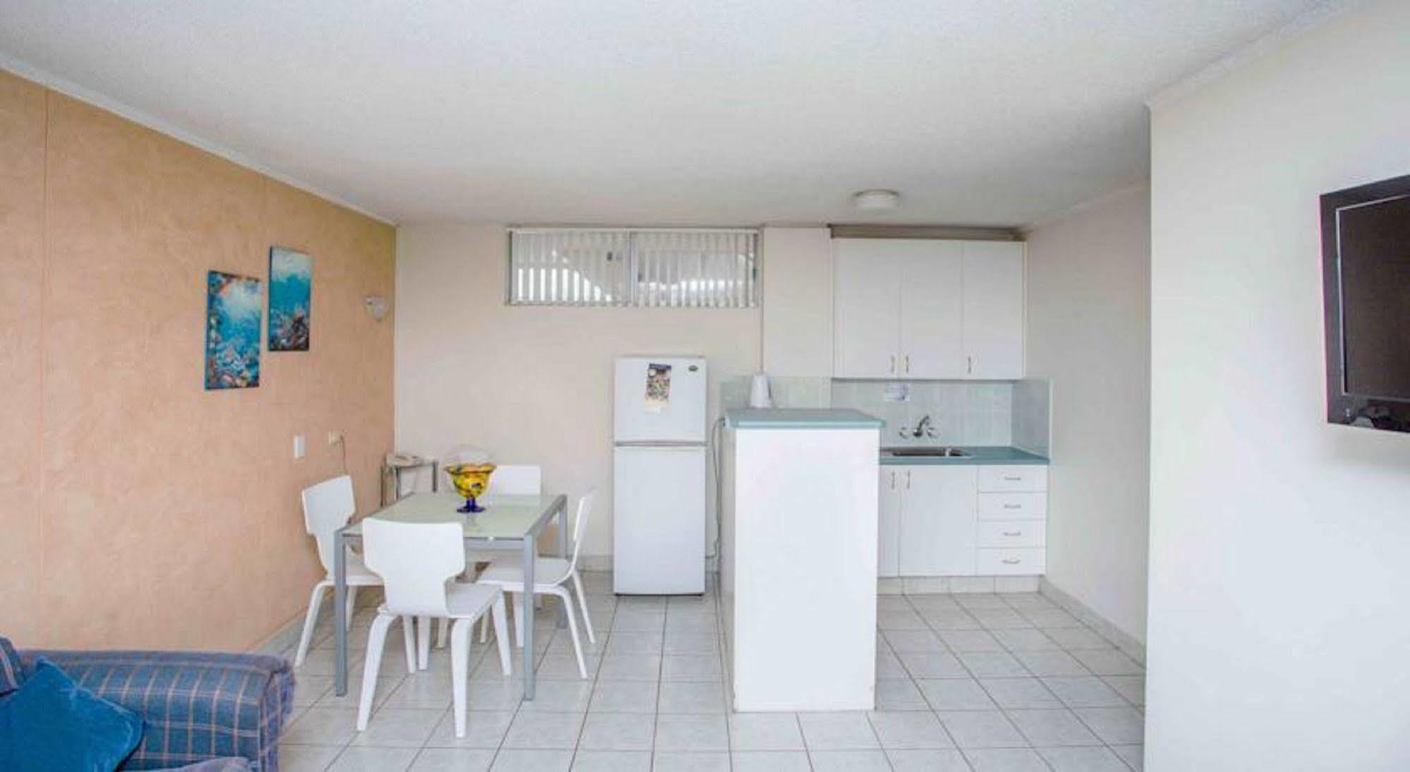 The Shore Apartments - Beachfront Gold Coast Kültér fotó