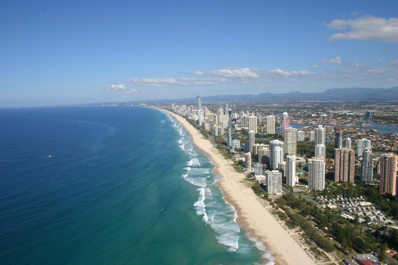 The Shore Apartments - Beachfront Gold Coast Kültér fotó